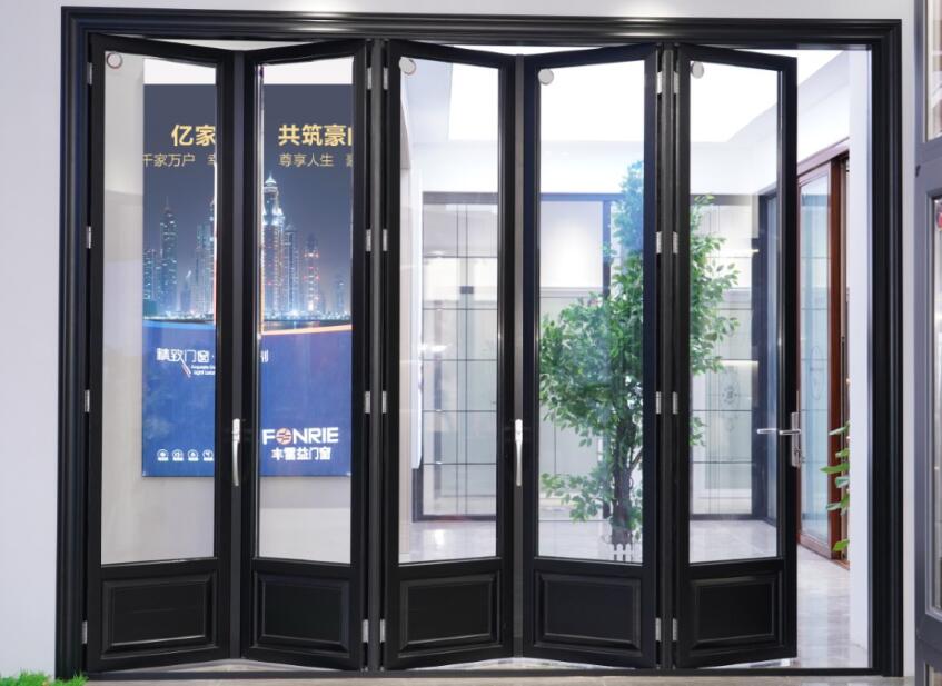 广东门窗厂家丰雷益门窗68折叠门 演绎空间艺术美